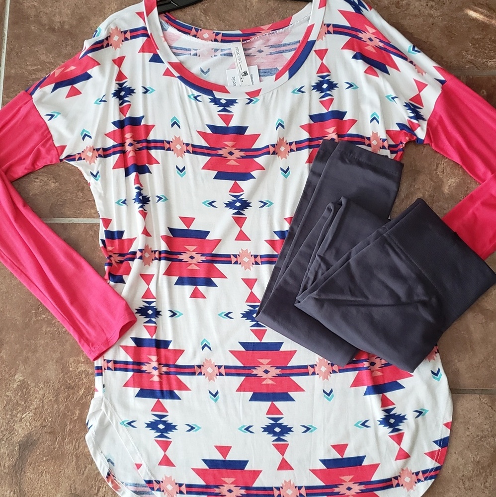 CLEARANCE NATIVE PRINT LONG SLEEVE - Picture 4 of 4